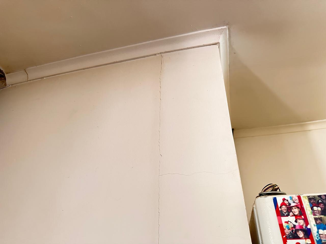 Fisura en muro por sismo